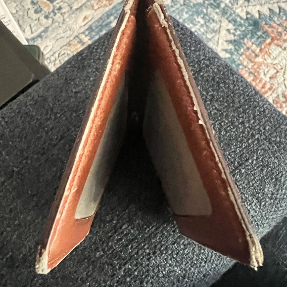 Louis Vuitton men’s card case authentic - Picture 7 of 8